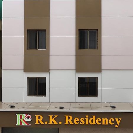 R K Residency Mahape Hotel Navi Mumbai Bagian luar foto