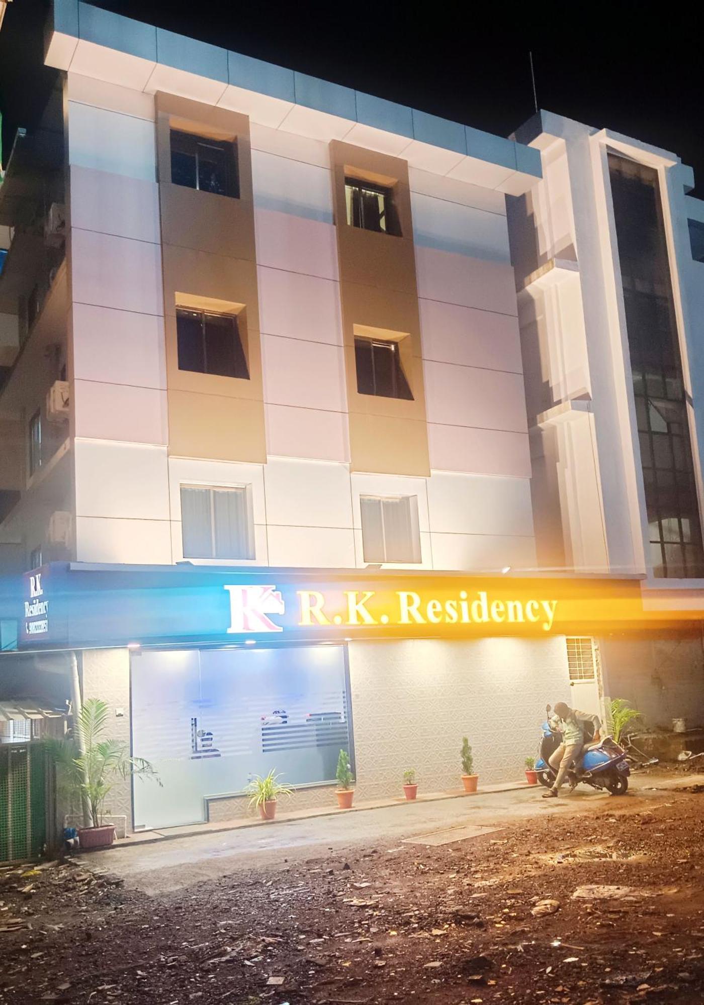 R K Residency Mahape Hotel Navi Mumbai Bagian luar foto
